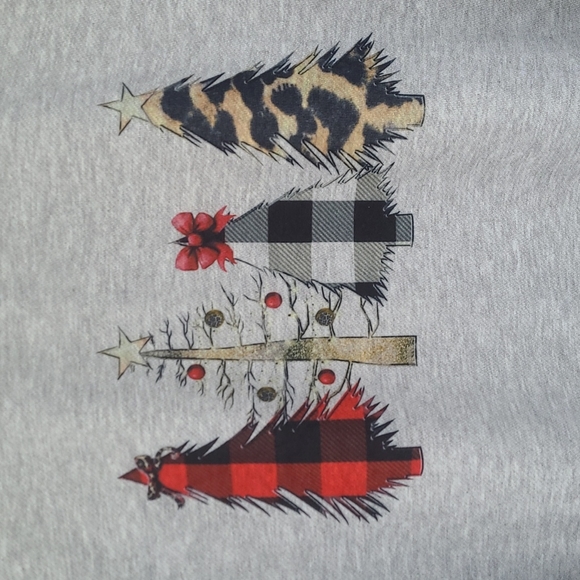 Christmas Lightweight Gray Crewneck Sweatshirt NWOT - Picture 2 of 3